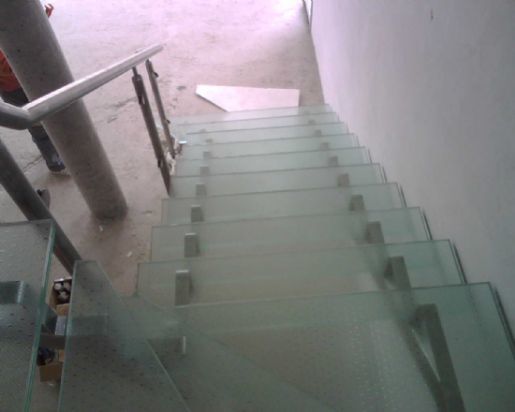 Escalera 6